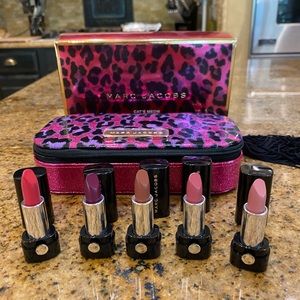 💄 NIB Marc Jacobs Lipstick Minis and clutch 💄